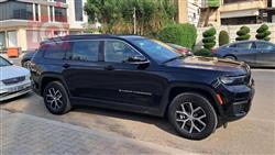 جیپ گراند شیرۆکی